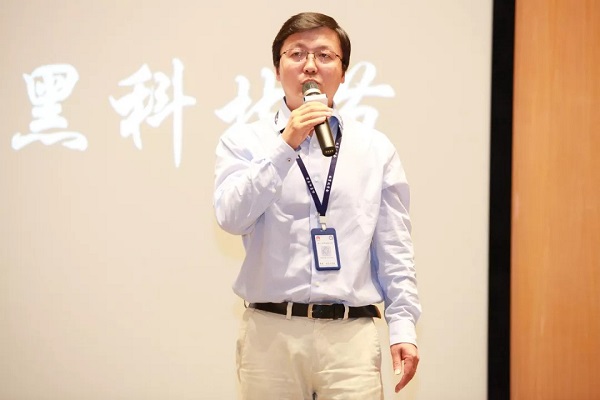 湃?？萍?，黑科技